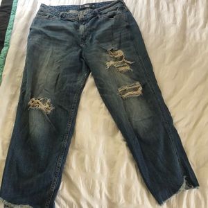 Hollister girlfriend high rise jeans medium wash ripped women’s size 11 w 30